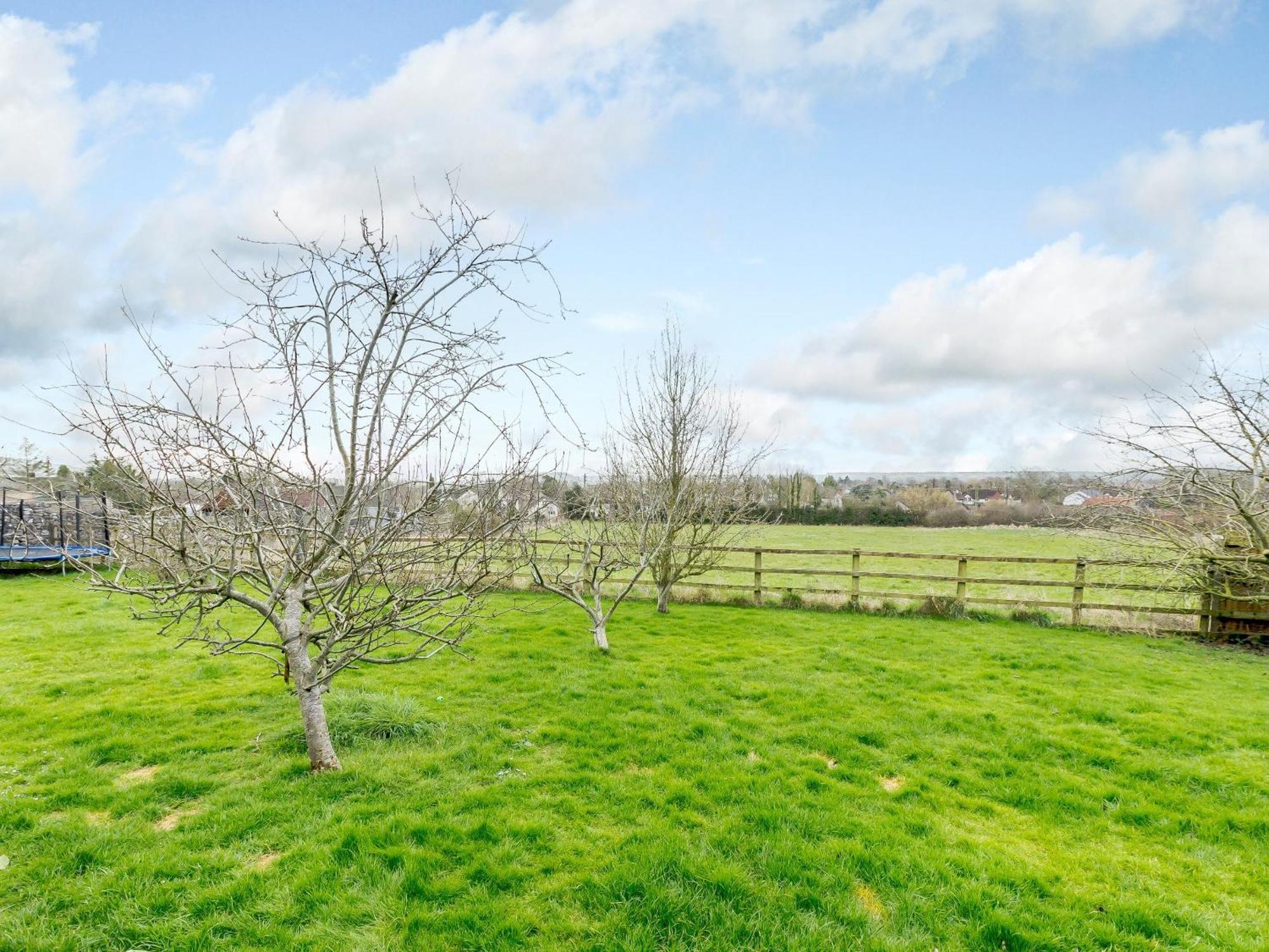 Orchard View-Uk34417 Villa เชดดาร์ ภายนอก รูปภาพ